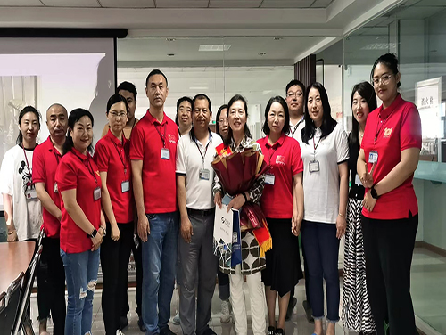 “感謝付出，祝福未來(lái)”---芳冠科技退休同事歡送會(huì)